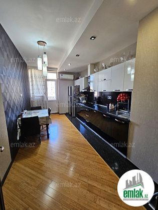 Satılır 3 otaqlı 95 m² yeni tikili 28 May m — Mənzil (12)
