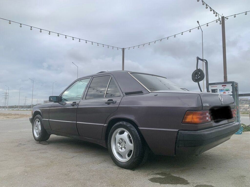 Mercedes-Benz 190 (W201): 2 l 1991 il Sedan — Avtomobillər, Bakı (9)