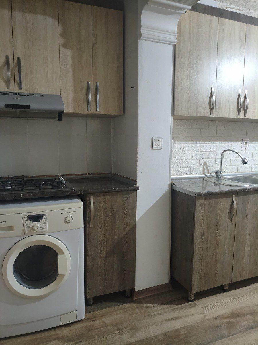 İcarəyə verilir 2 otaqlı köhnə tikili 75 m² — Mənzil, Bakı (9)