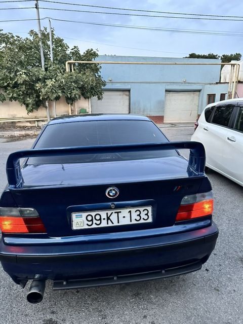 BMW 3 series: 2 l 1997 il Sedan — Xırdalan