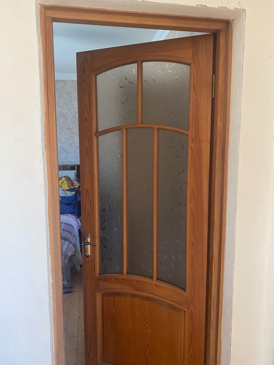 Qapılar — Təmir və inşaat, Bakı (2)
