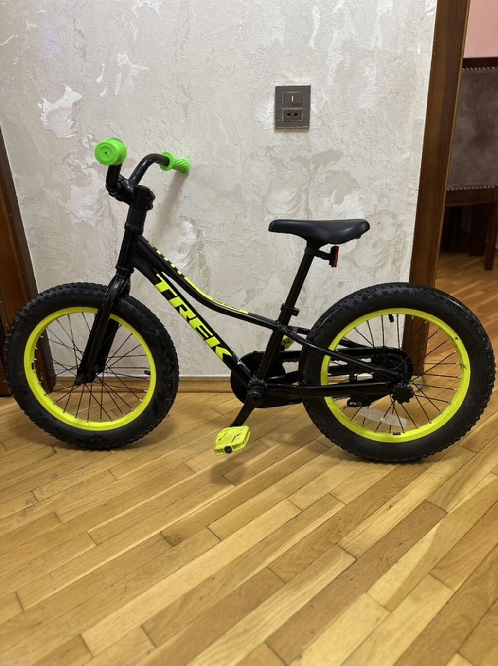 Trek Precaliber 16-lıq. Səliqəli istifadə olunub. Vaxtlı-vaxtında — Uşaq velosipedləri, Sumqayıt