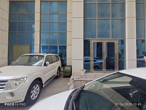 Satılır obyekt 295 m² — Bakı