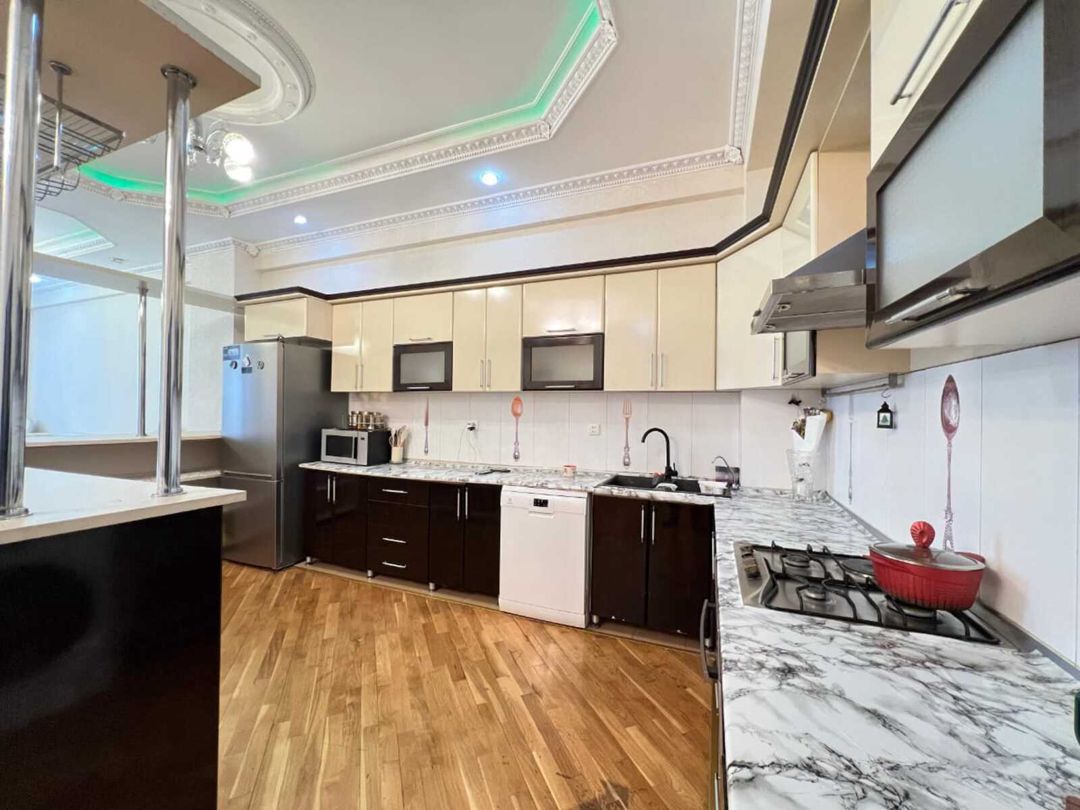3-otaqlı yeni tikili, Yasamal r., 170 m² — Mənzil, Bakı (12)