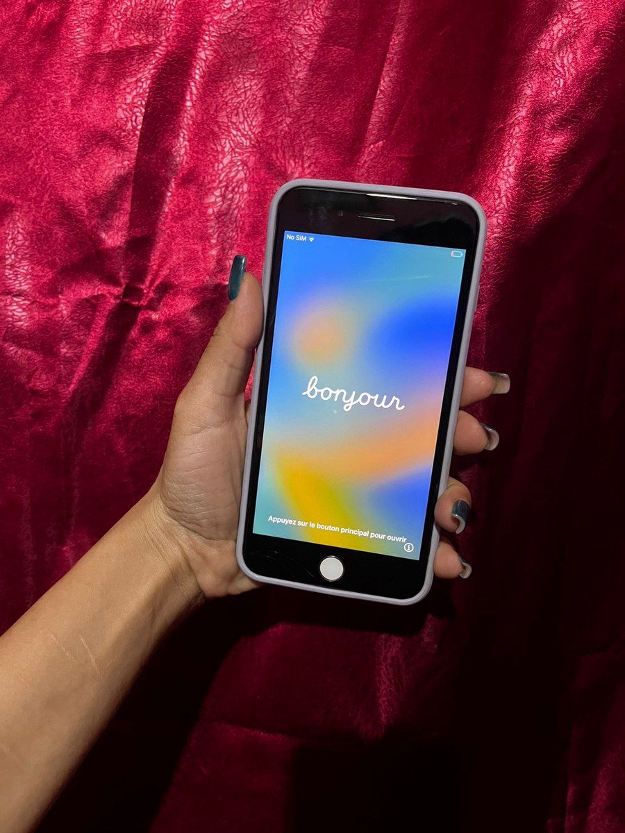 Apple iPhone 8 Plus Silver 64GB — Smartfonlar, Bakı