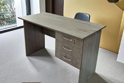 Ofis masası — Bakı