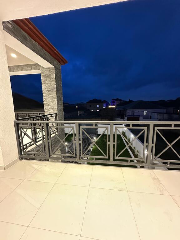 Satılır 6 otaqlı həyət evi/bağ evi 300 m² — Ev, villa, Bakı (11)