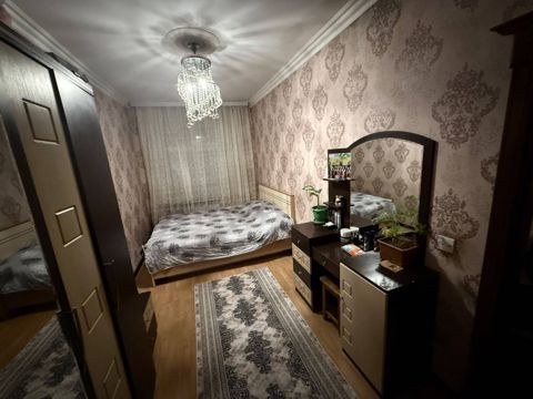 Satılır 2 otaqlı köhnə tikili 55 m² — Bakı