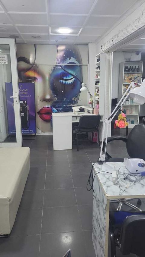 Satılır obyekt 45 m² — Bakı