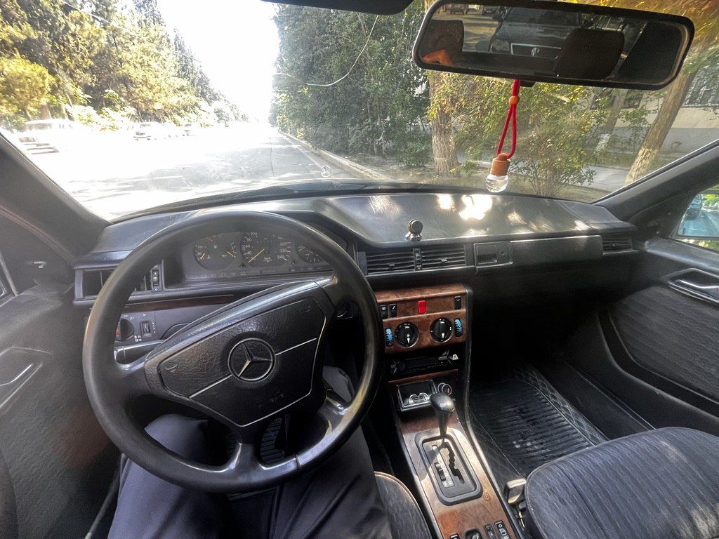 Mercedes 220 E, 2.2 L, 1992 il, 666 666 km 90-BF-617 — Avtomobillər, Bakı (5)