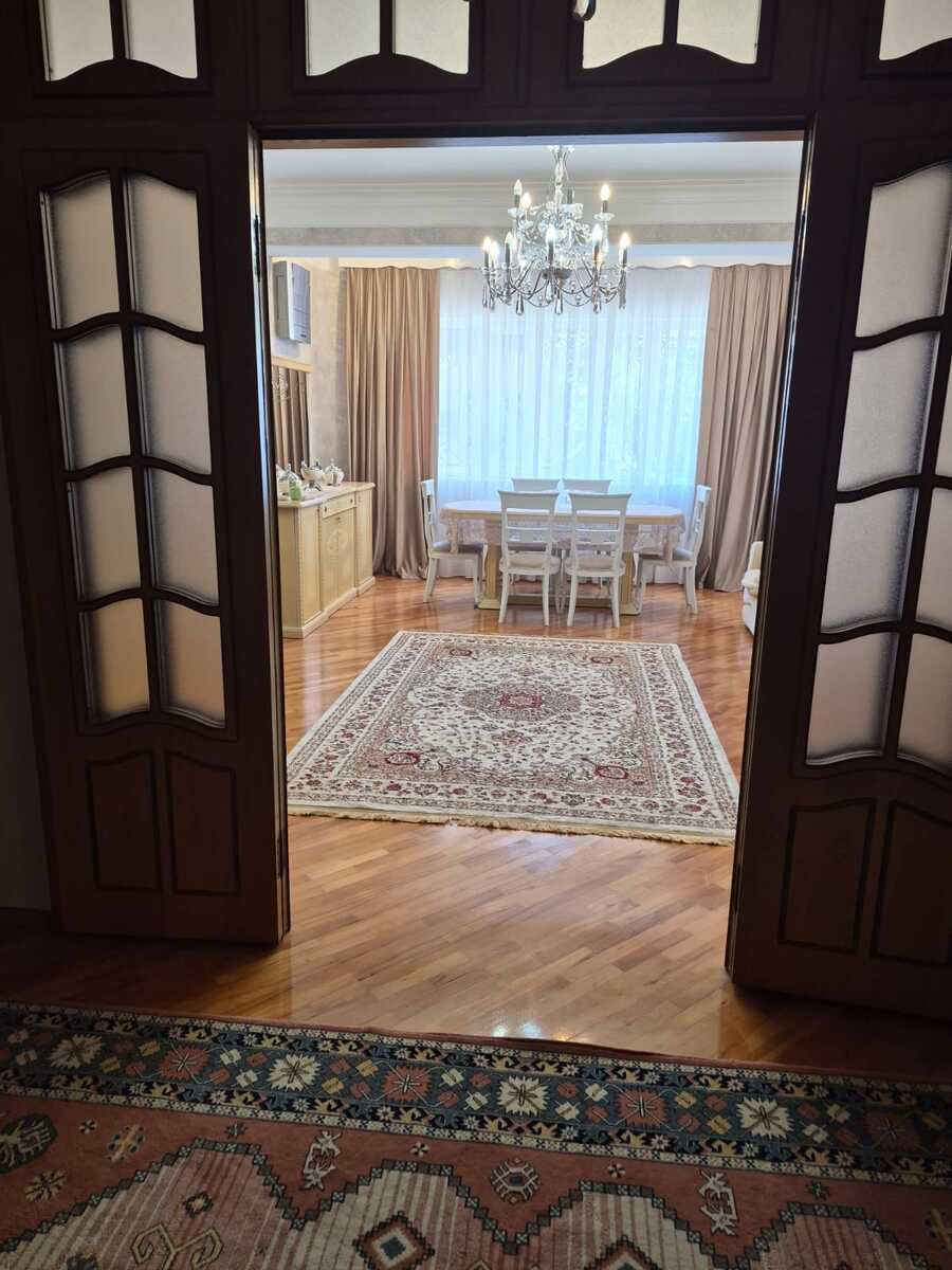 Satılır 3 otaqlı yeni tikili 132 m² — Mənzil, Bakı (2)