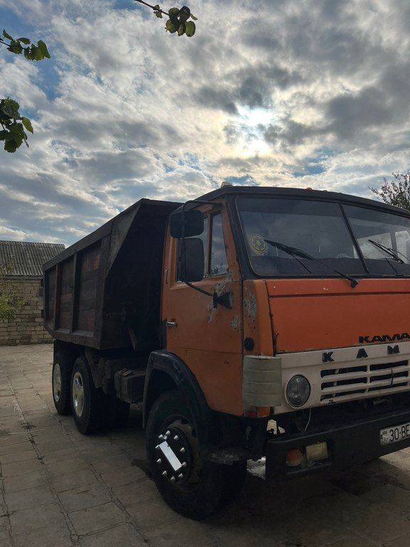 KamAz 55111, 11 L, 1989 il, 2 000 000 km 30-BE-209 — Yük maşınları, Bakı (3)