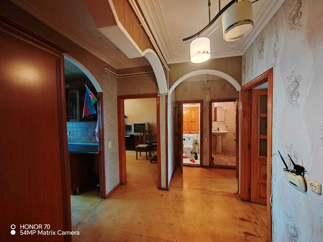 İcarəyə verilir 3 otaqlı köhnə tikili 80 m² — Mənzil, Bakı (6)