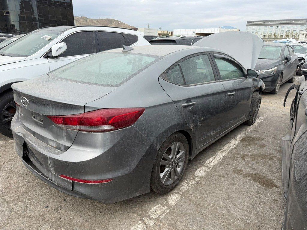 Hyundai Elantra, 2.0 L, 2017 il, 130 000 km — Avtomobillər, Bakı (5)