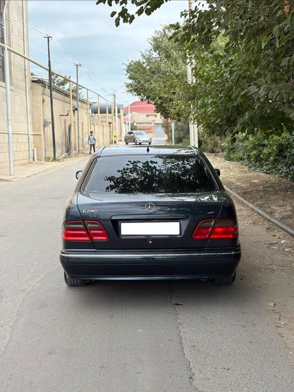 Mercedes E 240, 2.4 L, 2000 il, 400 000 km — Avtomobillər, Bakı (2)