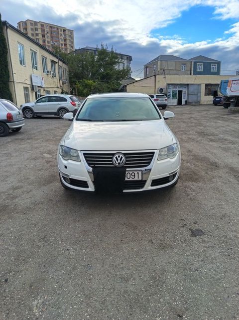 Volkswagen Passat, 2.0 L, 2010 il, 347 689 km — Bakı