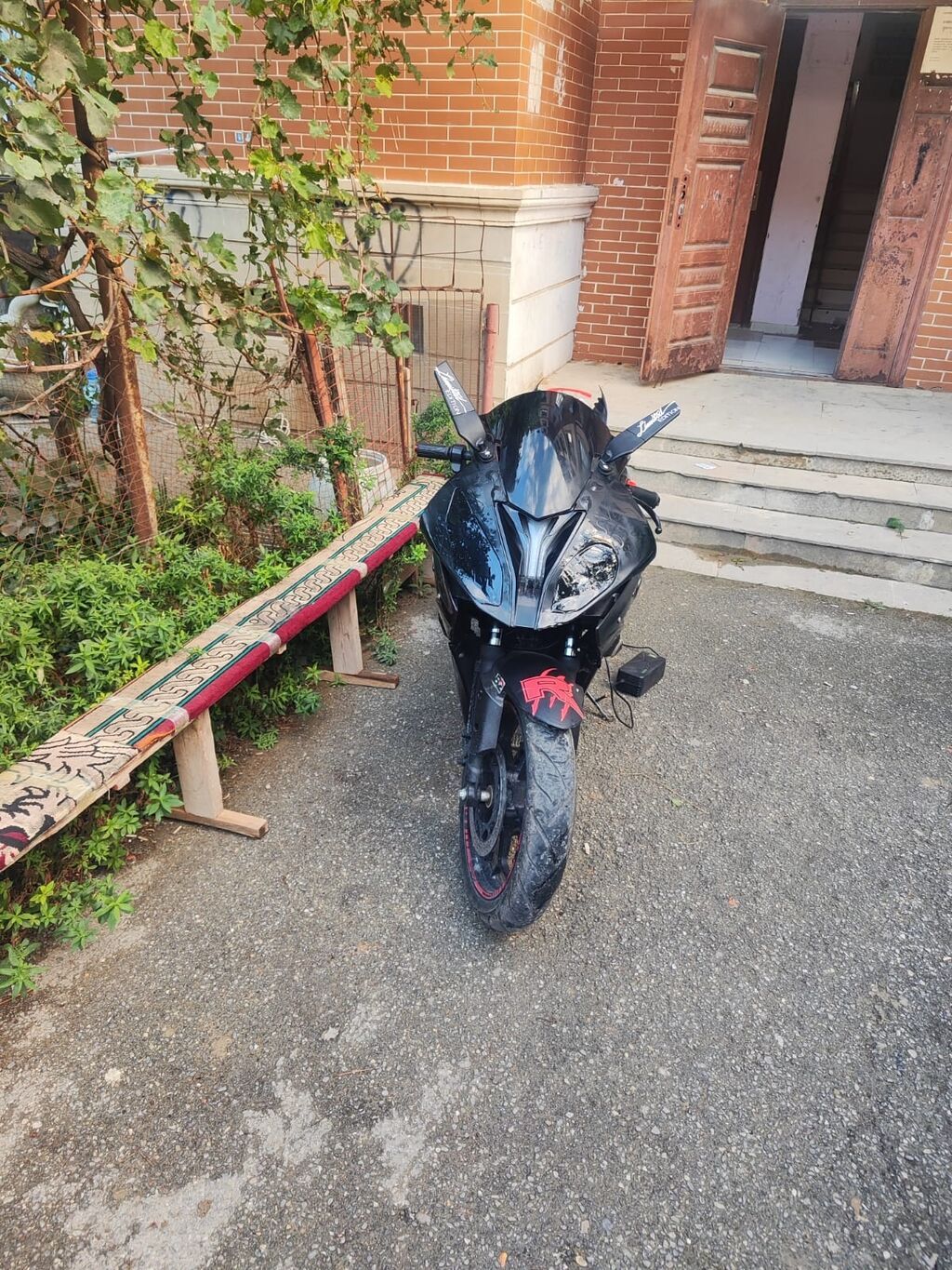 Prava nomre istemir Ele — Motosikletlər, Bakı (2)