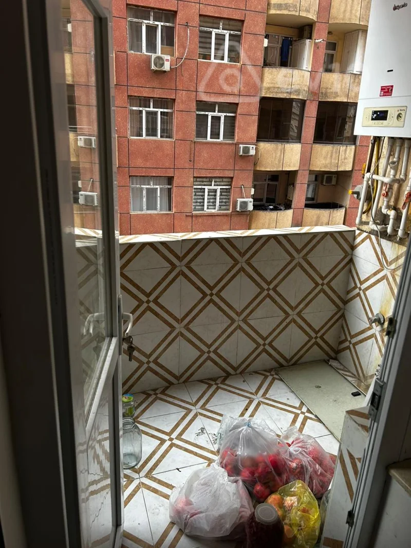 4 otaqlı mənzil, 100 m², Əsəd Əhmədov 24 — kirayə — Mənzil, Bakı (9)