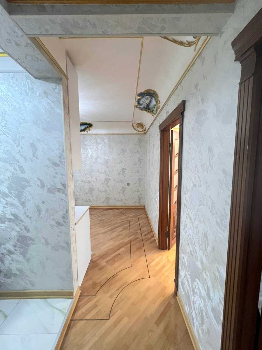 Satılır 2 otaqlı köhnə tikili 70 m² — Mənzil, Bakı (11)