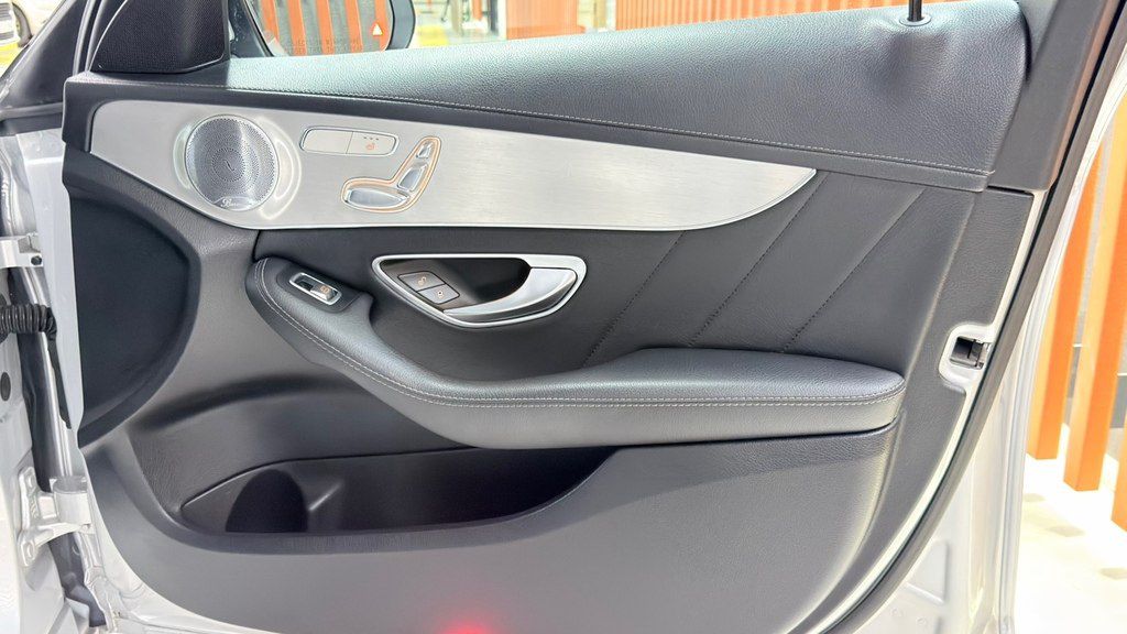 Mercedes C 300 4MATIC, 2.0 L, 2015 il, 173 356 km — Avtomobillər, Gəncə (7)