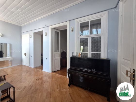 Satılır 2 otaqlı 72 m² köhnə tikili Yasamal r — Mənzil (8)