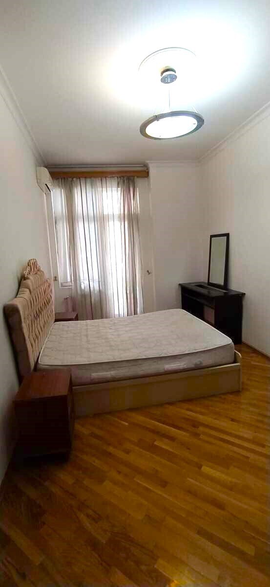 Satılır 4 otaqlı yeni tikili 225 m² — Mənzil, Bakı (6)