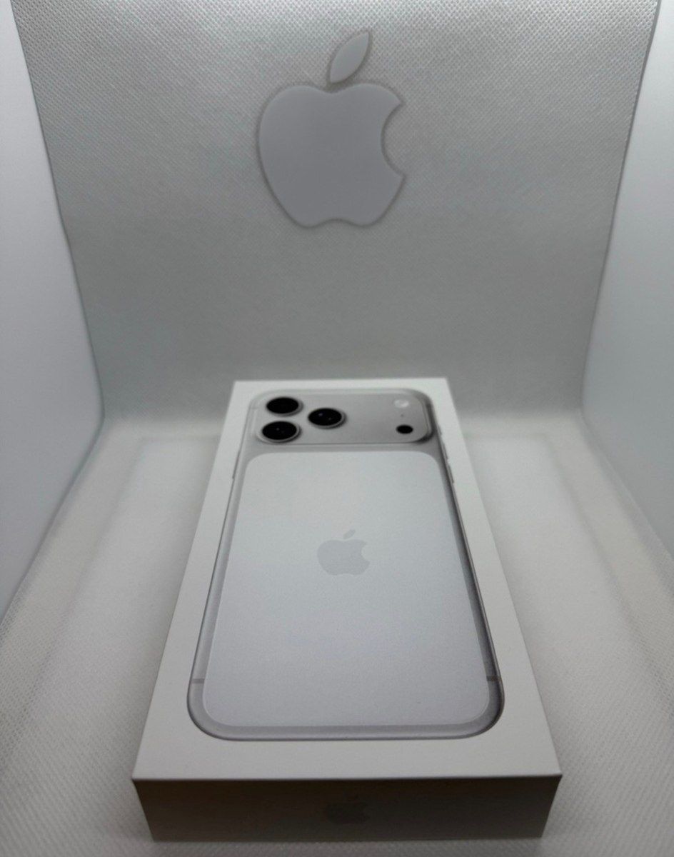 Apple iPhone 17 Pro Max Silver 256GB/12GB — Smartfonlar, Bakı (3)
