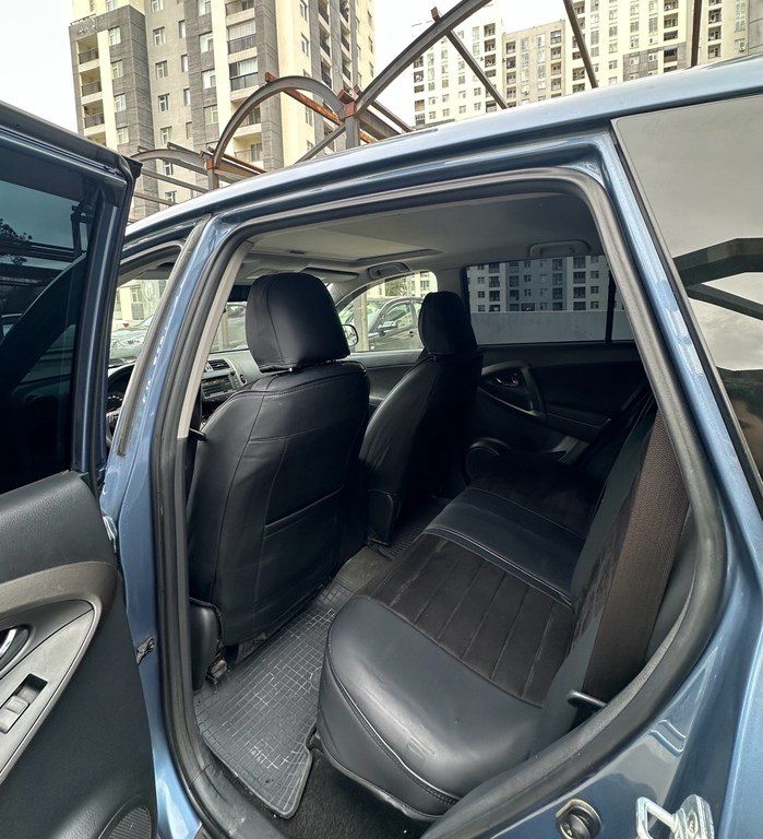 Toyota RAV4, 2.0 L, 2011 il, 115 000 km — Avtomobillər, Bakı (10)