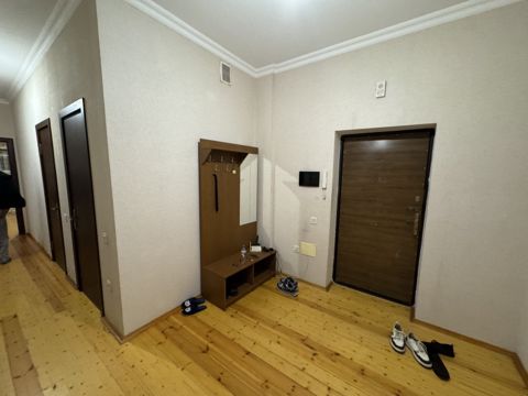 İcarəyə verilir 3 otaqlı yeni tikili 110 m² — Bakı