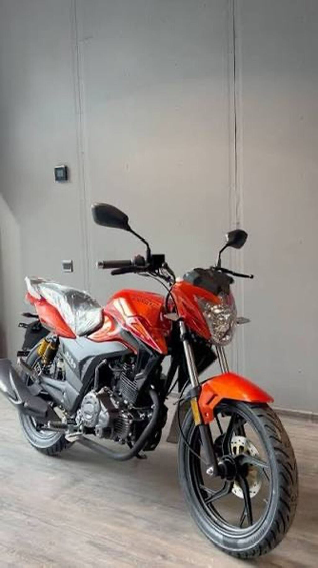 Tufan s150 axdarilir saz vezyet de satmağ isdeyen yazsın şəkil atsın — Motosikletlər, Şəmkir