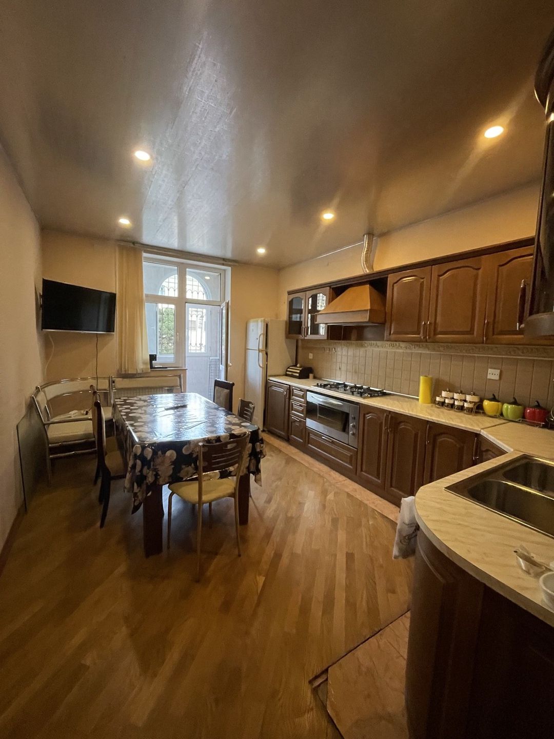 İcarəyə verilir 3 otaqlı yeni tikili 180 m² — Mənzil, Bakı (9)