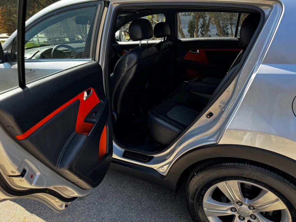 Kia Sportage, 2.0 L, 2011 il, 97 000 km 90-KR-859 — Avtomobillər, Bakı (7)