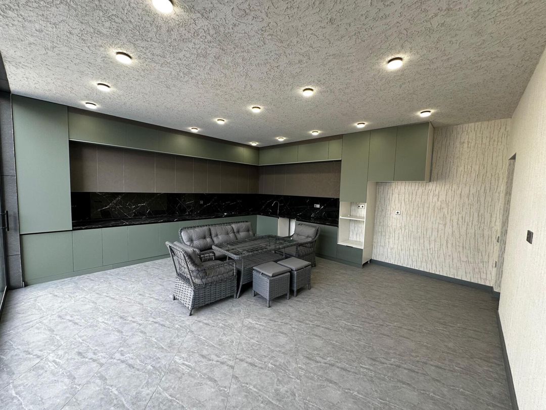 Satılır 5 otaqlı həyət evi/bağ evi 300 m² — Ev, villa, Bakı (8)