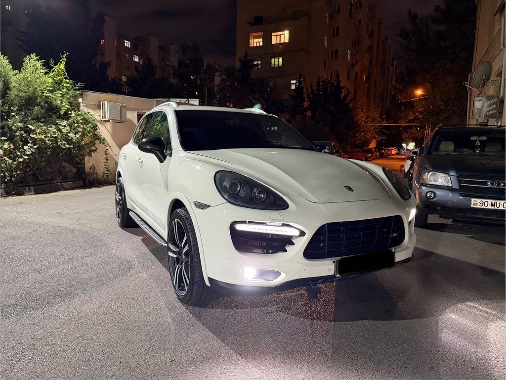 Porsche Cayenne Turbo, 4.8 L, 2010 il, 206 000 km — Avtomobillər, Bakı
