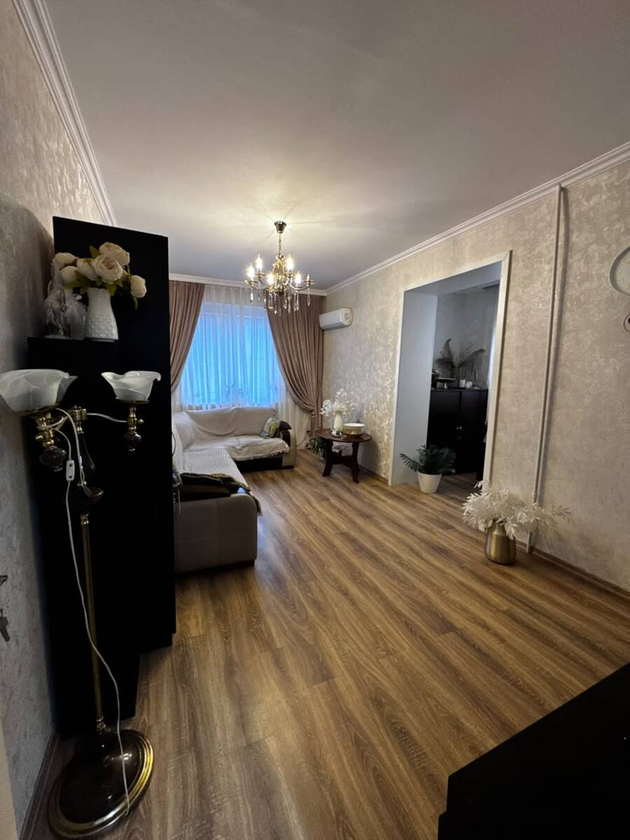 Satılır 2 otaqlı köhnə tikili 70 m² — Mənzil, Bakı