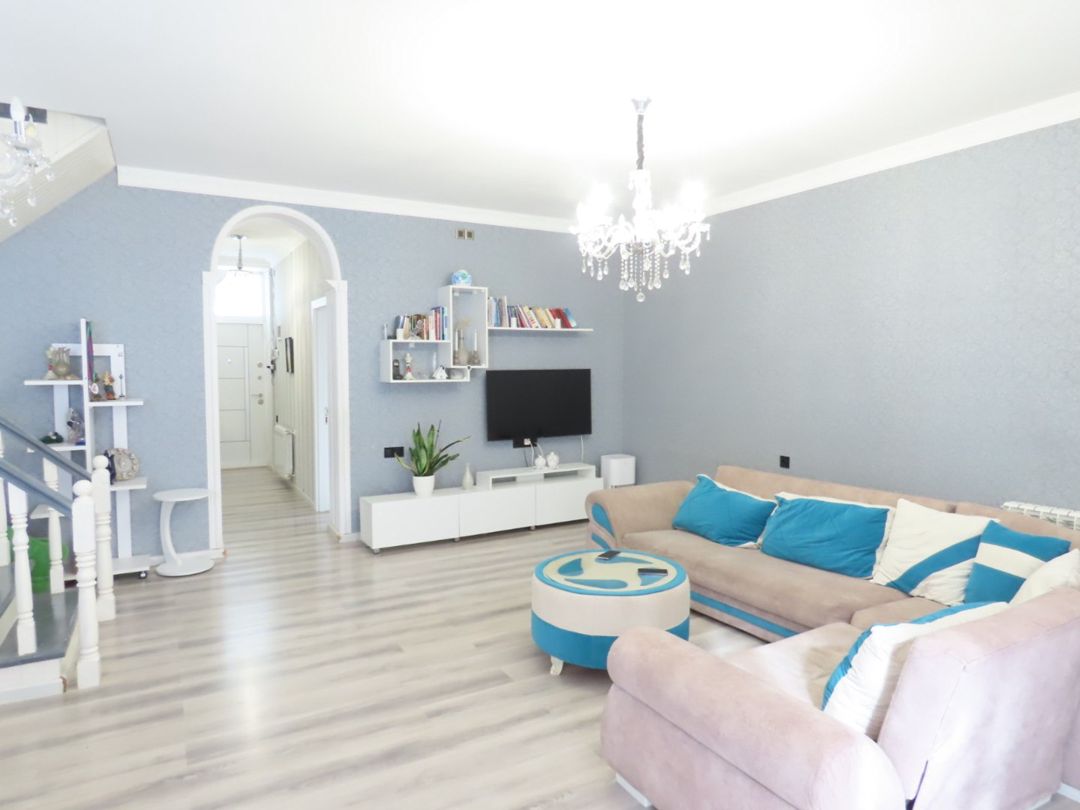 Satılır 4 otaqlı həyət evi/bağ evi 276 m² — Ev, villa, Bakı (3)