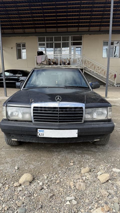 1992 Mercedes-Benz 190, 2.0 L, 1992, 571,455 km — Tovuz