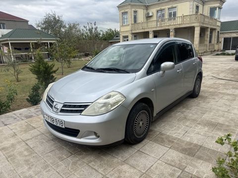 Nissan Tiida, 1.5 L, 2012 il, 150 000 km — Bakı