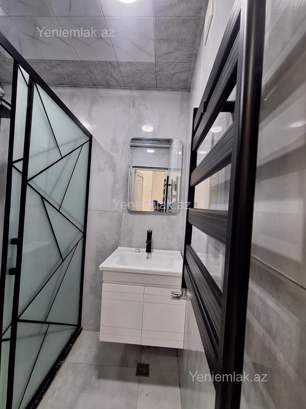 Satılır 2 otaqlı Bina evi menzil (Köhnə tikili), 60 m², 13-cü mikrorayon — Mənzil, Sumqayıt (9)