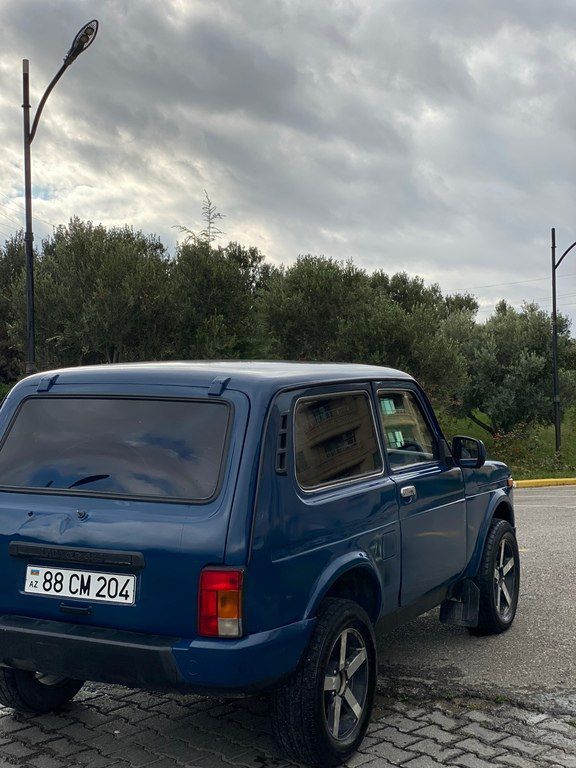 Lada (VAZ) Niva, 1.7 L, 2010 il, 230 000 km 88-CM-204 — Avtomobillər, Bakı (6)