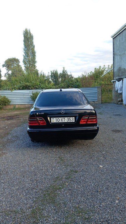 Mercedes E 220, 2.2 L, 1996 il, 345 500 km 10-XT-353 — Avtomobillər, Goranboy (5)