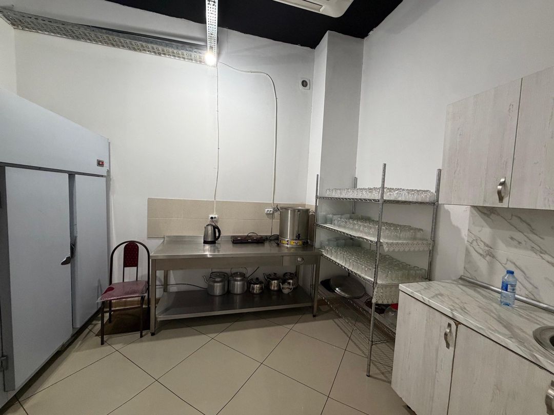 Satılır obyekt 560 m² — Əmlak, Bakı (11)