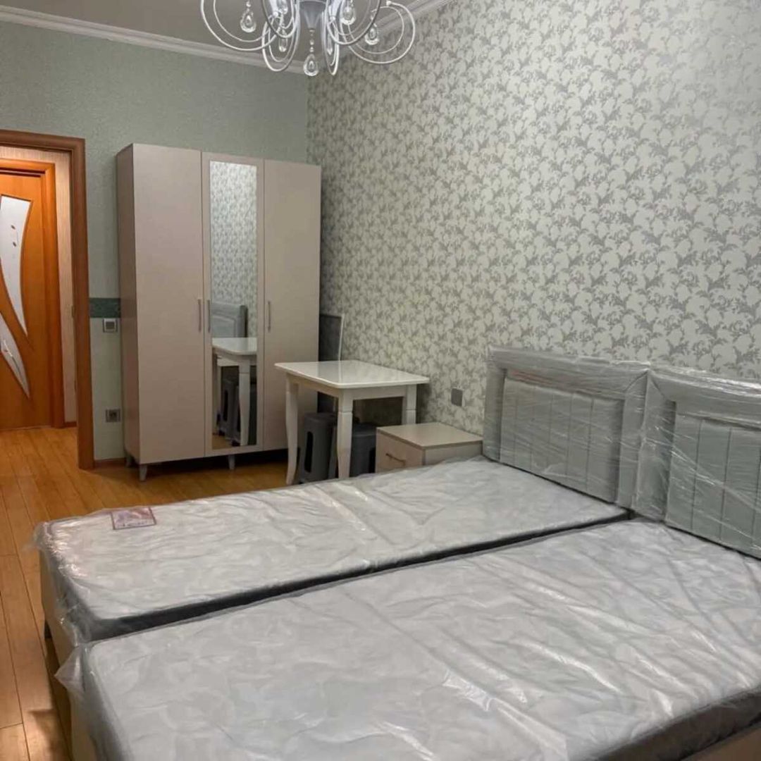 İcarəyə verilir 2 otaqlı köhnə tikili 90 m² — Mənzil, Bakı (3)
