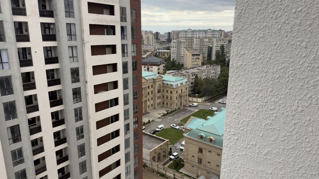Satılır 1 otaqlı yeni tikili 65.5 m² — Mənzil, Bakı (2)