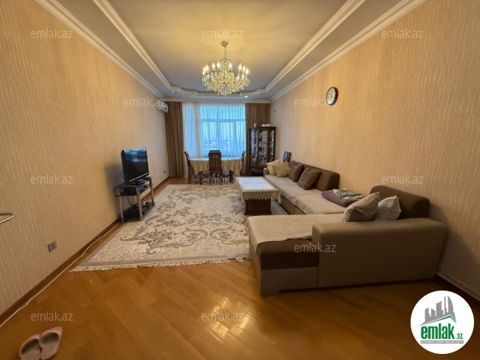 Satılır 4 otaqlı 150 m² yeni tikili Gənclik m