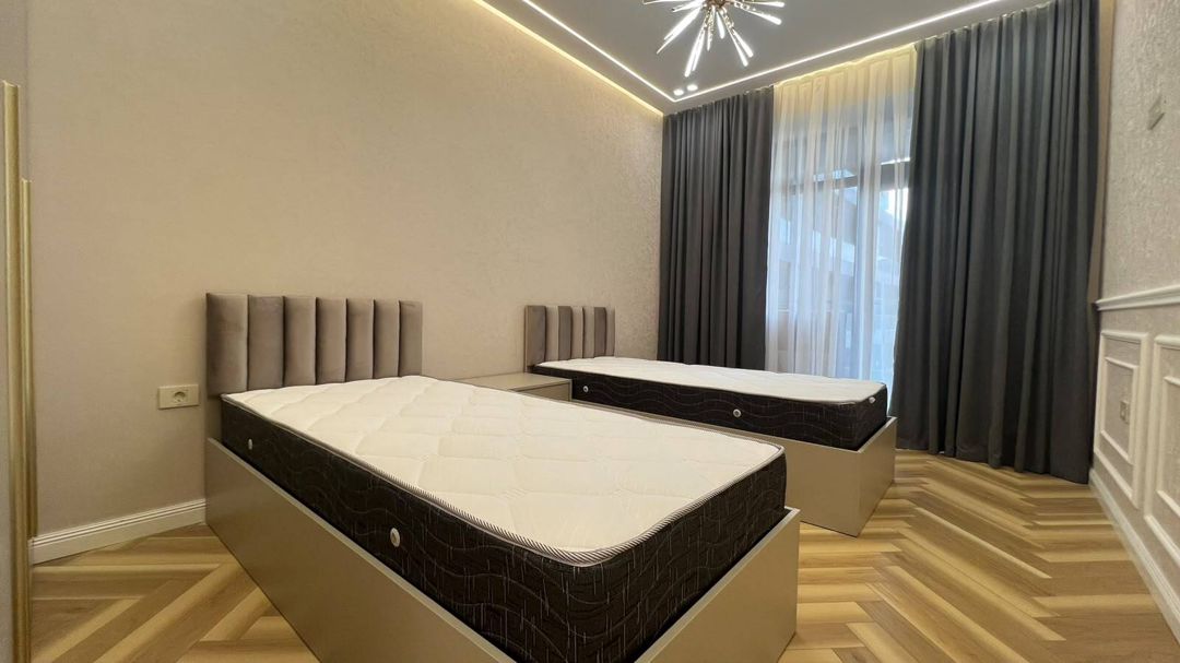 İcarəyə verilir 3 otaqlı yeni tikili 142 m² — Mənzil, Bakı (6)