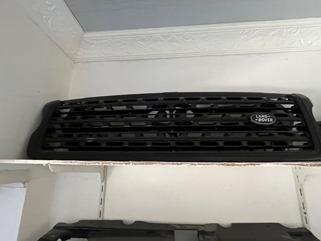 Land Rover Vogue 2013, 2016 radiator barmaqlığı — Ehtiyat hissələri və aksesuarlar, Bakı (2)