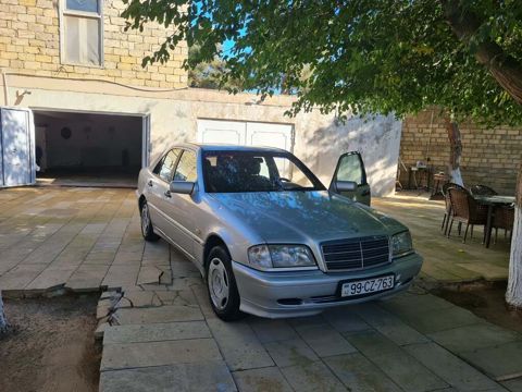 Mercedes C 180, 1.8 L, 1997 il, 640 000 km — Bakı