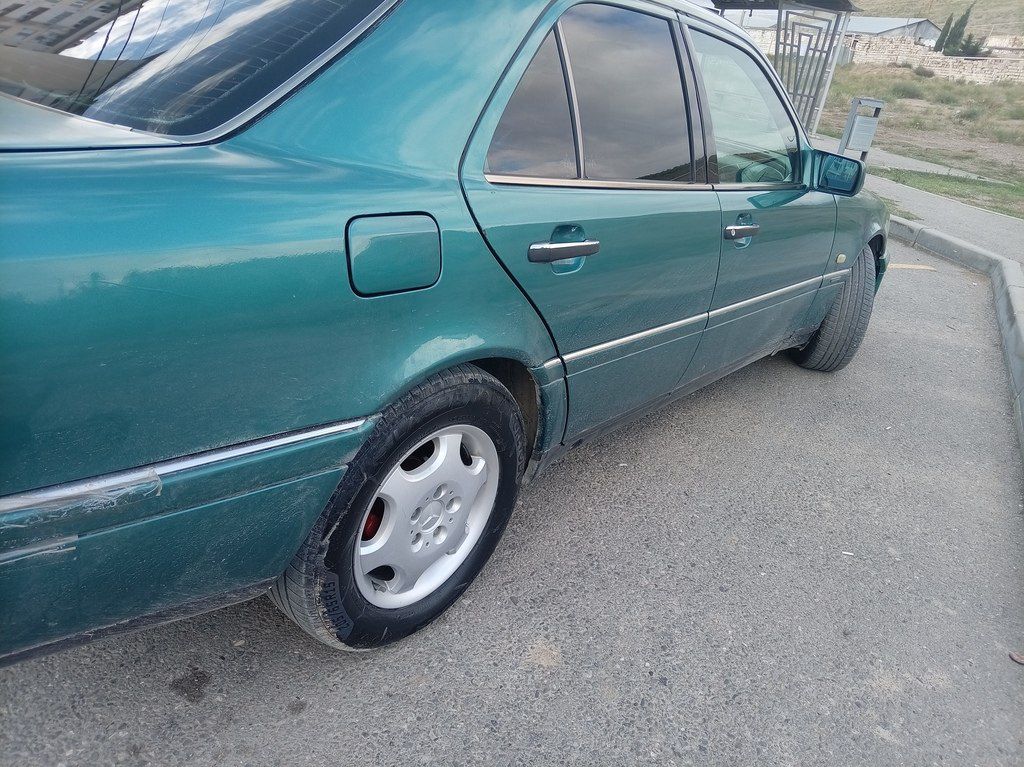 Mercedes C 200, 2.0 L, 1996 il, 325 760 km — Avtomobillər, Bakı (4)