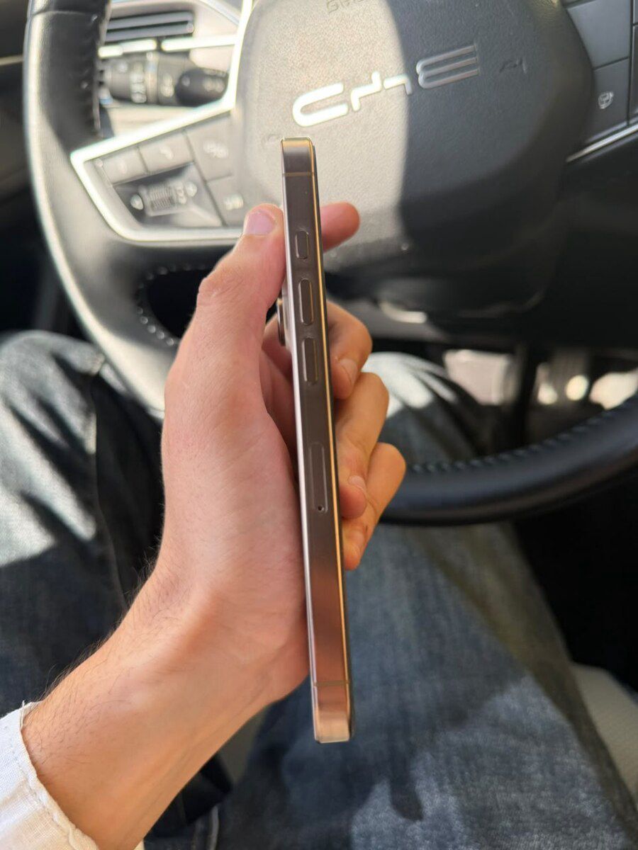 Apple iPhone 16 Pro Desert Titanium 128GB/8GB — Smartfonlar, Bakı (4)